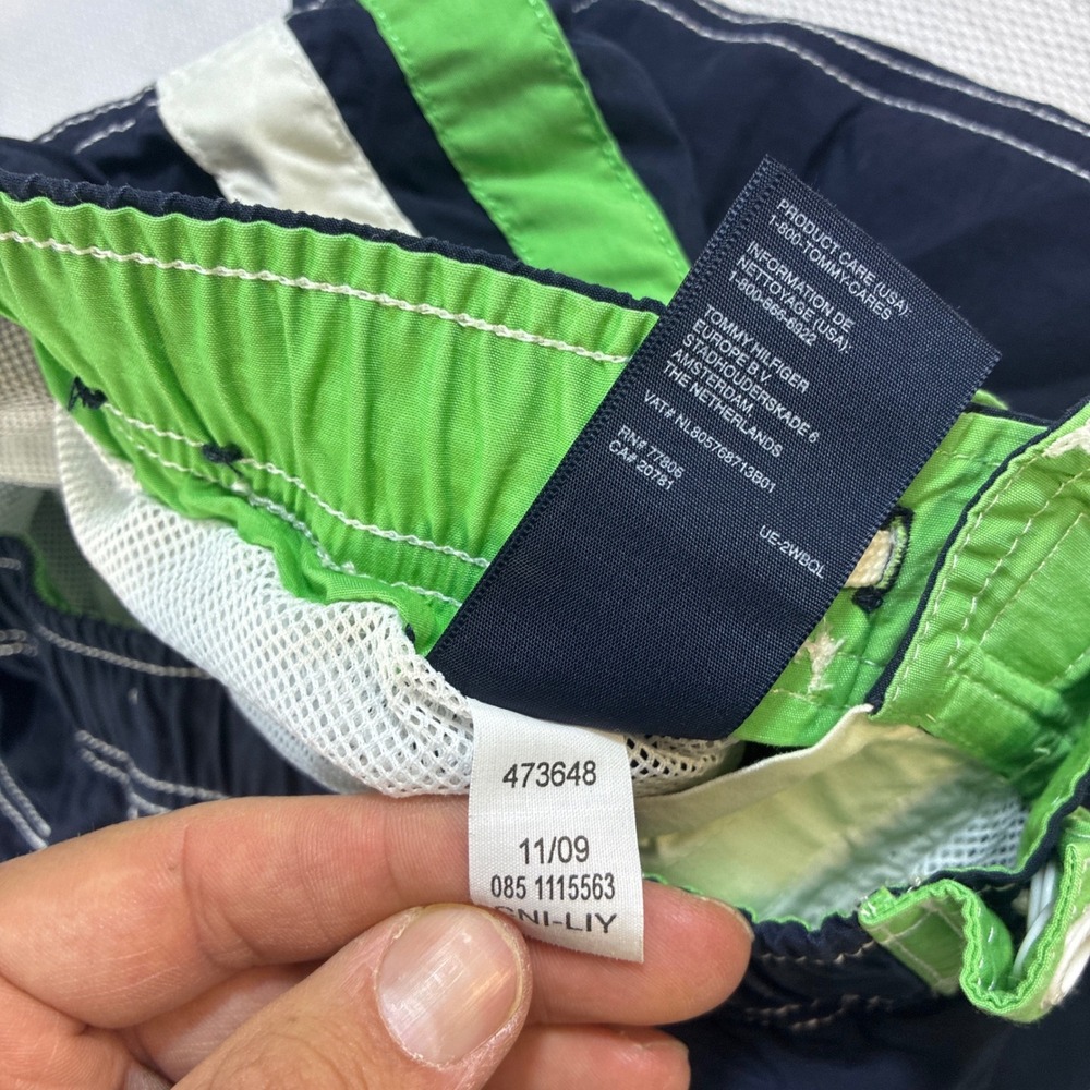 Tommy Hilfiger Mens‎ Large Navy Blue Board Shorts Swim Trunks Striped Mesh Liner - Picture 3 of 7